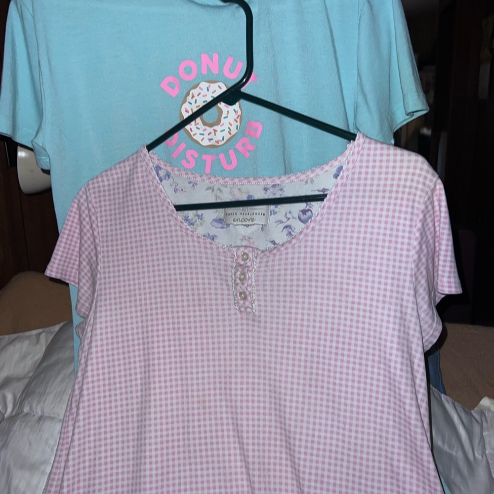 LADIES SLEEPWEAR SIZE S